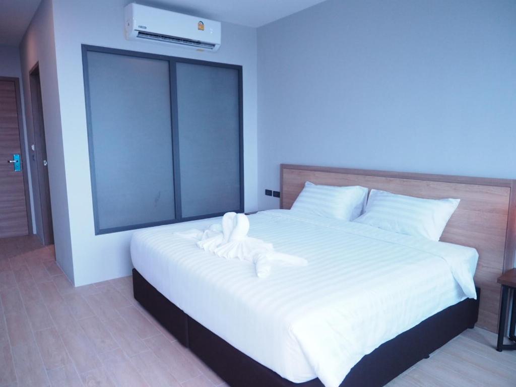 Atom Phuket Hotel -Sha Plus Nai Yang Exterior photo